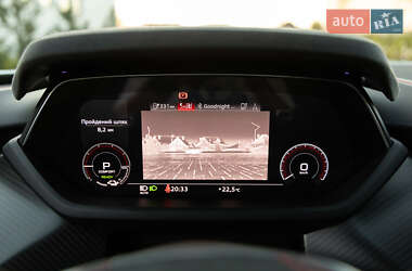 Купе Audi RS e-tron GT 2021 в 