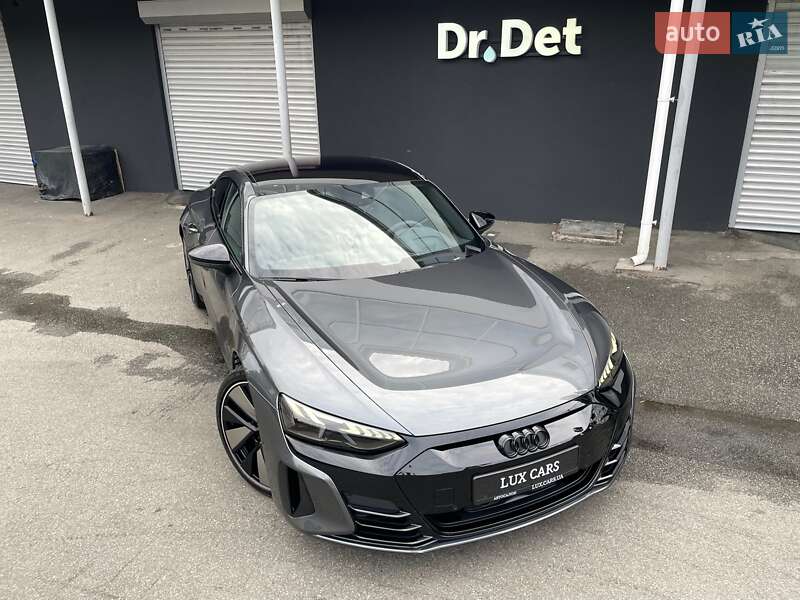 Купе Audi RS e-tron GT 2022 в Києві