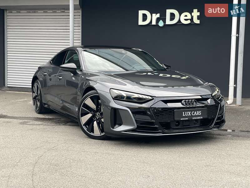 Купе Audi RS e-tron GT 2022 в Києві