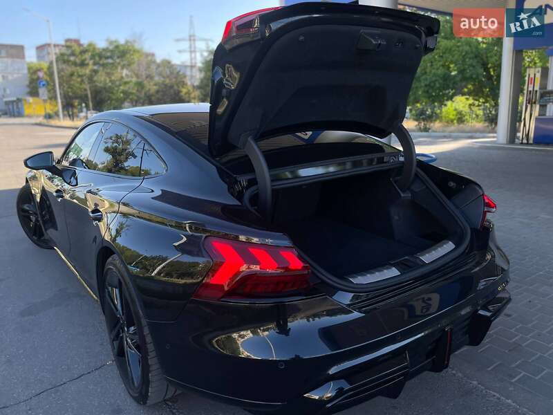 Купе Audi RS e-tron GT 2023 в Миколаєві фото 9 Купе Audi RS e-tron GT 2023 в Миколаєві