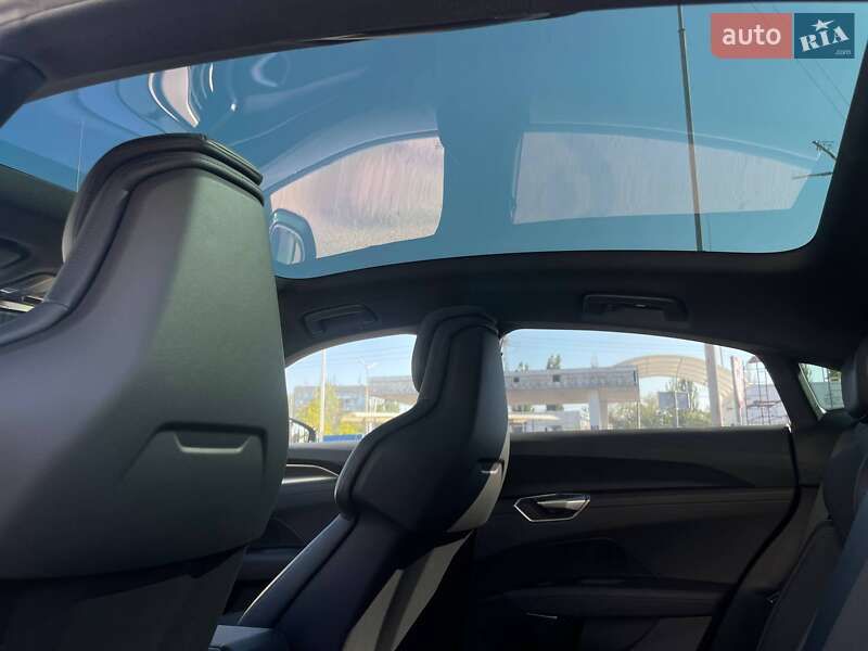 Купе Audi RS e-tron GT 2023 в Миколаєві фото 40 Купе Audi RS e-tron GT 2023 в Миколаєві