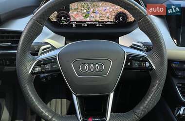 Купе Audi RS e-tron GT 2023 в 