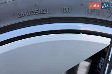 Купе Audi RS e-tron GT 2021 в 