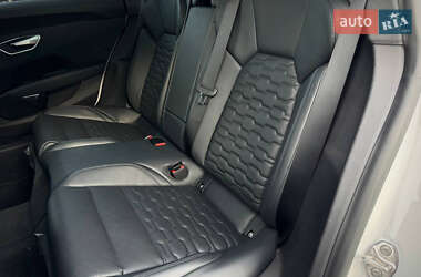 Купе Audi RS e-tron GT 2024 в 