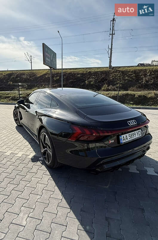 Купе Audi RS e-tron GT 2024 в Києві фото 11 Купе Audi RS e-tron GT 2024 в Києві