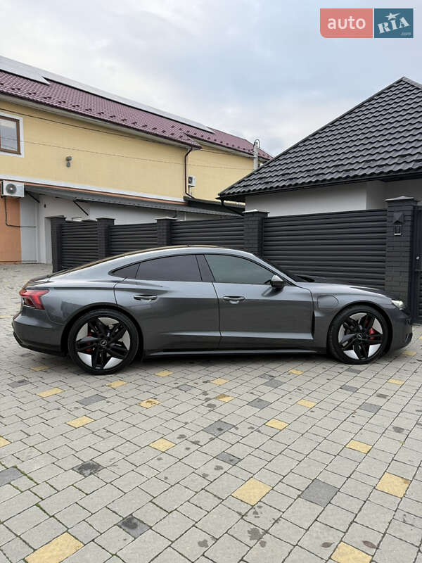 Купе Audi RS e-tron GT 2021 в Коломиї