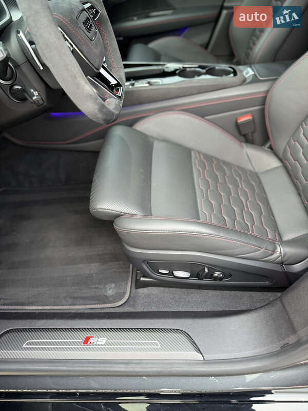 Купе Audi RS e-tron GT 2021 в Коломиї