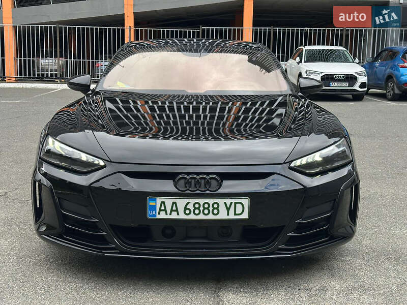 Купе Audi RS e-tron GT 2023 в Киеве