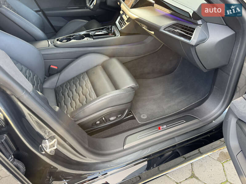 Купе Audi RS e-tron GT 2024 в Тернополе