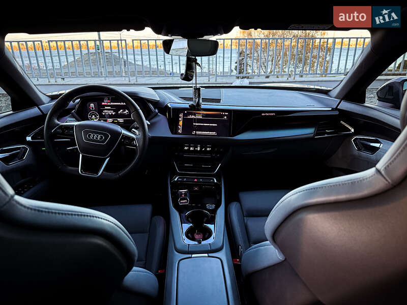Купе Audi RS e-tron GT 2021 в Дніпрі