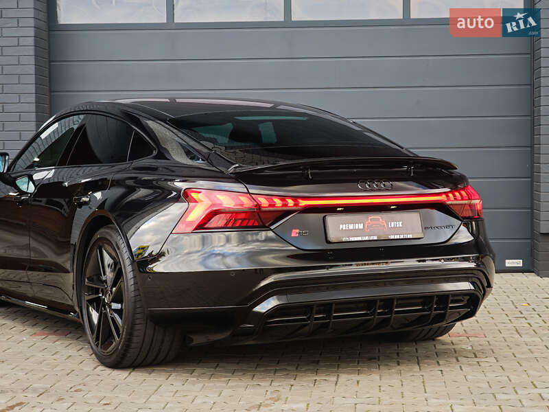Купе Audi RS e-tron GT 2023 в Луцьку фото 6 Купе Audi RS e-tron GT 2023 в Луцьку