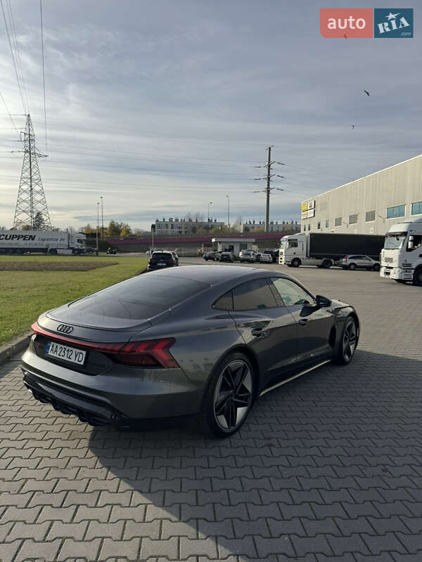 Купе Audi RS e-tron GT 2021 в Киеве фото 4 Купе Audi RS e-tron GT 2021 в Киеве