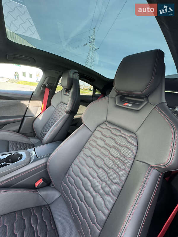 Купе Audi RS e-tron GT 2021 в Киеве фото 9 Купе Audi RS e-tron GT 2021 в Киеве