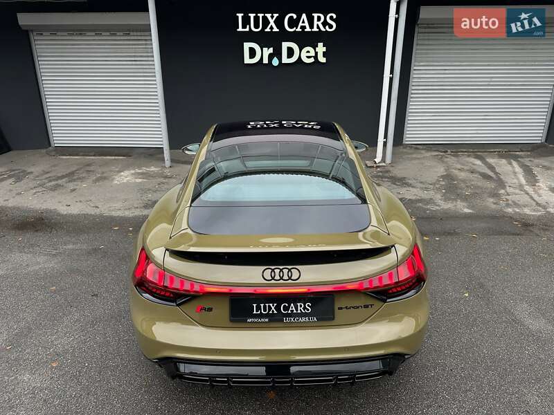 Купе Audi RS e-tron GT 2021 в Киеве фото 36 Купе Audi RS e-tron GT 2021 в Киеве