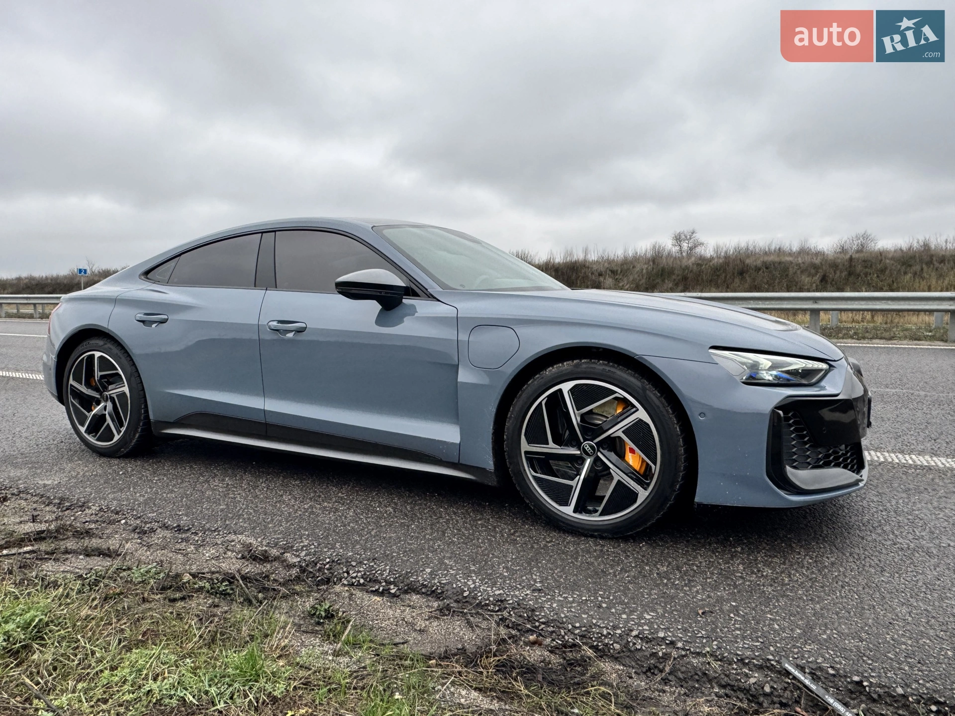 2024 Audi RS e-tron GT - мініатюра 8