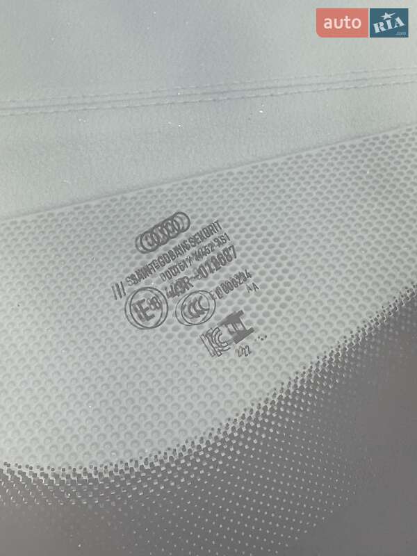 Купе Audi RS e-tron GT 2023 в Днепре