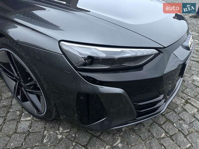 Купе Audi RS e-tron GT 2023 в Днепре