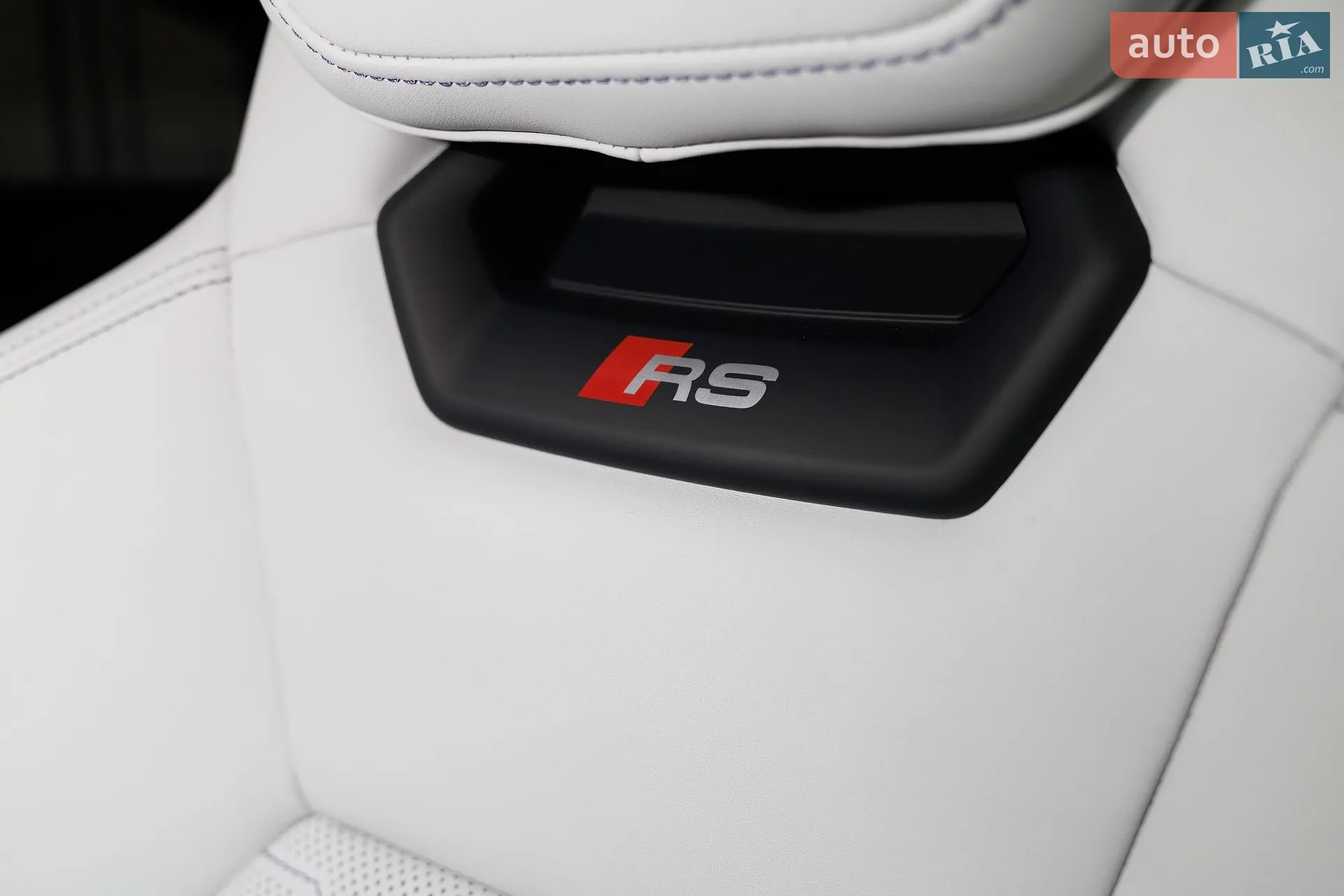 2024 Audi RS e-tron GT - мініатюра 18