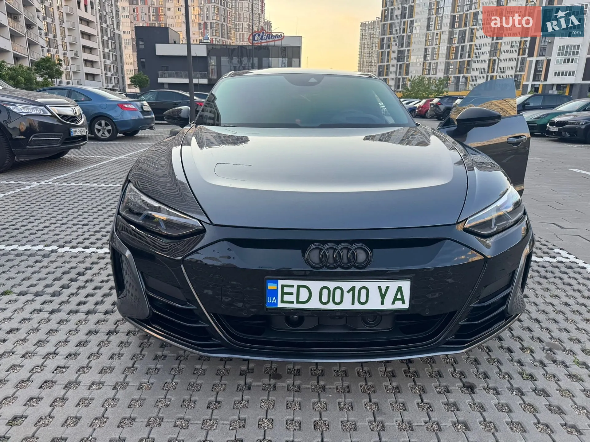 2024 Audi RS e-tron GT - мініатюра 9