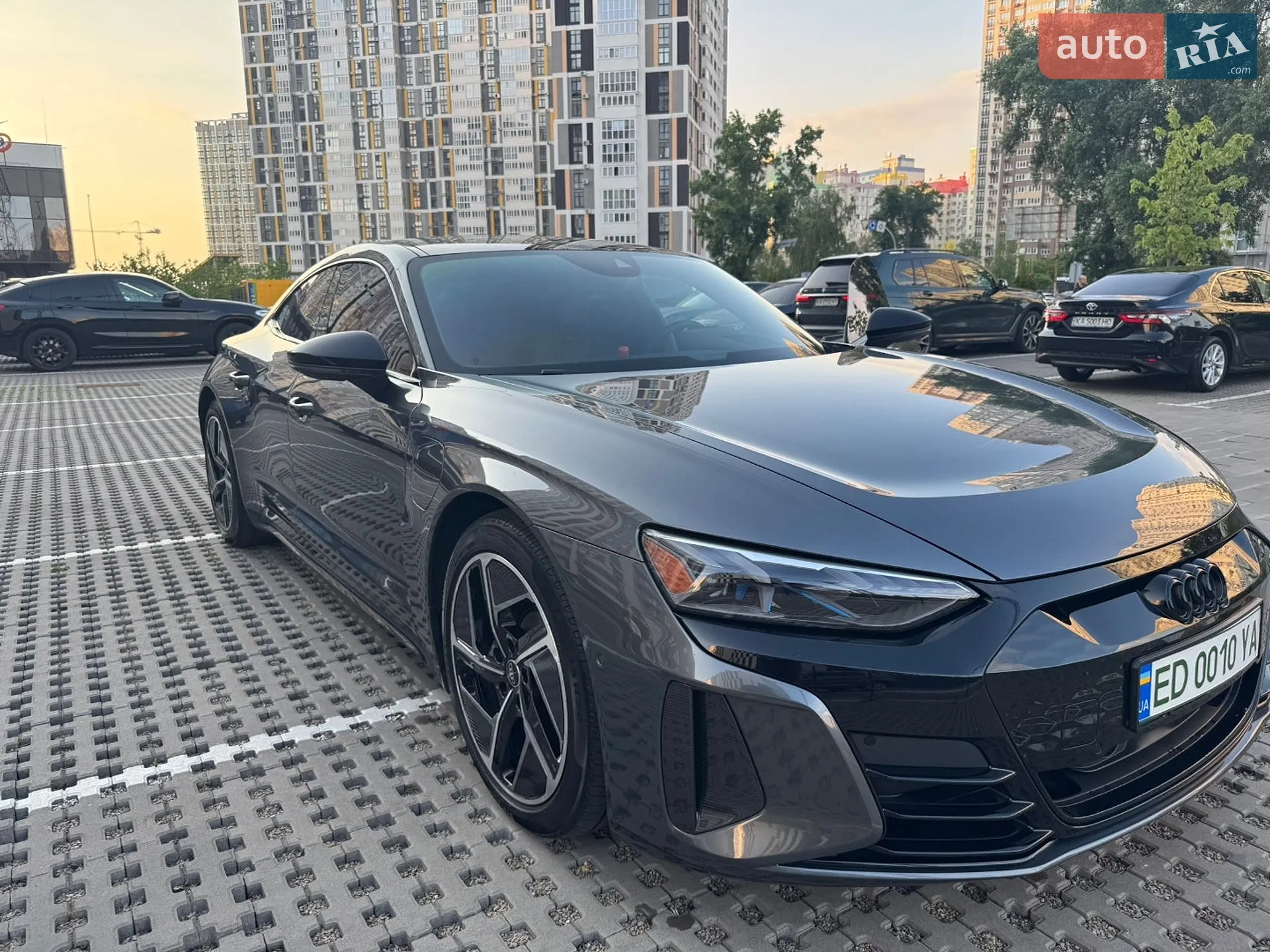 Audi RS e-tron GT 2024