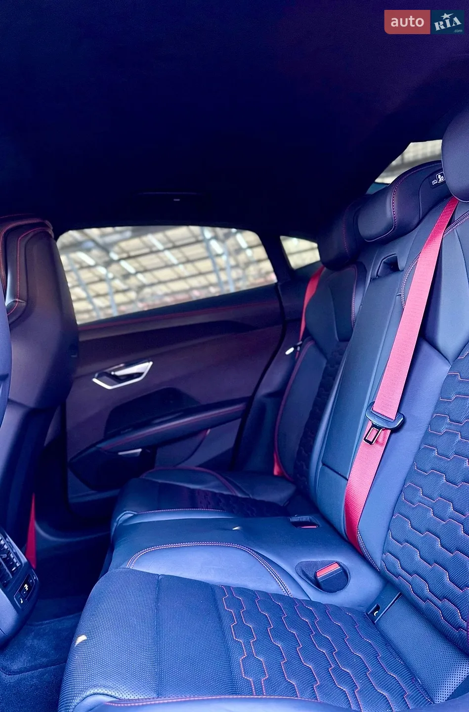 2021 Audi RS e-tron GT - мініатюра 30