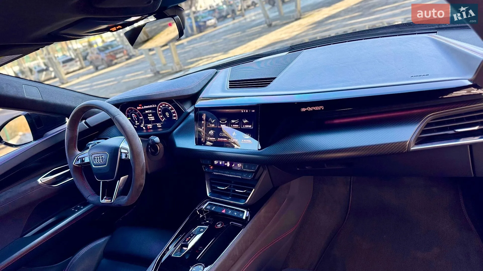 2021 Audi RS e-tron GT - мініатюра 43
