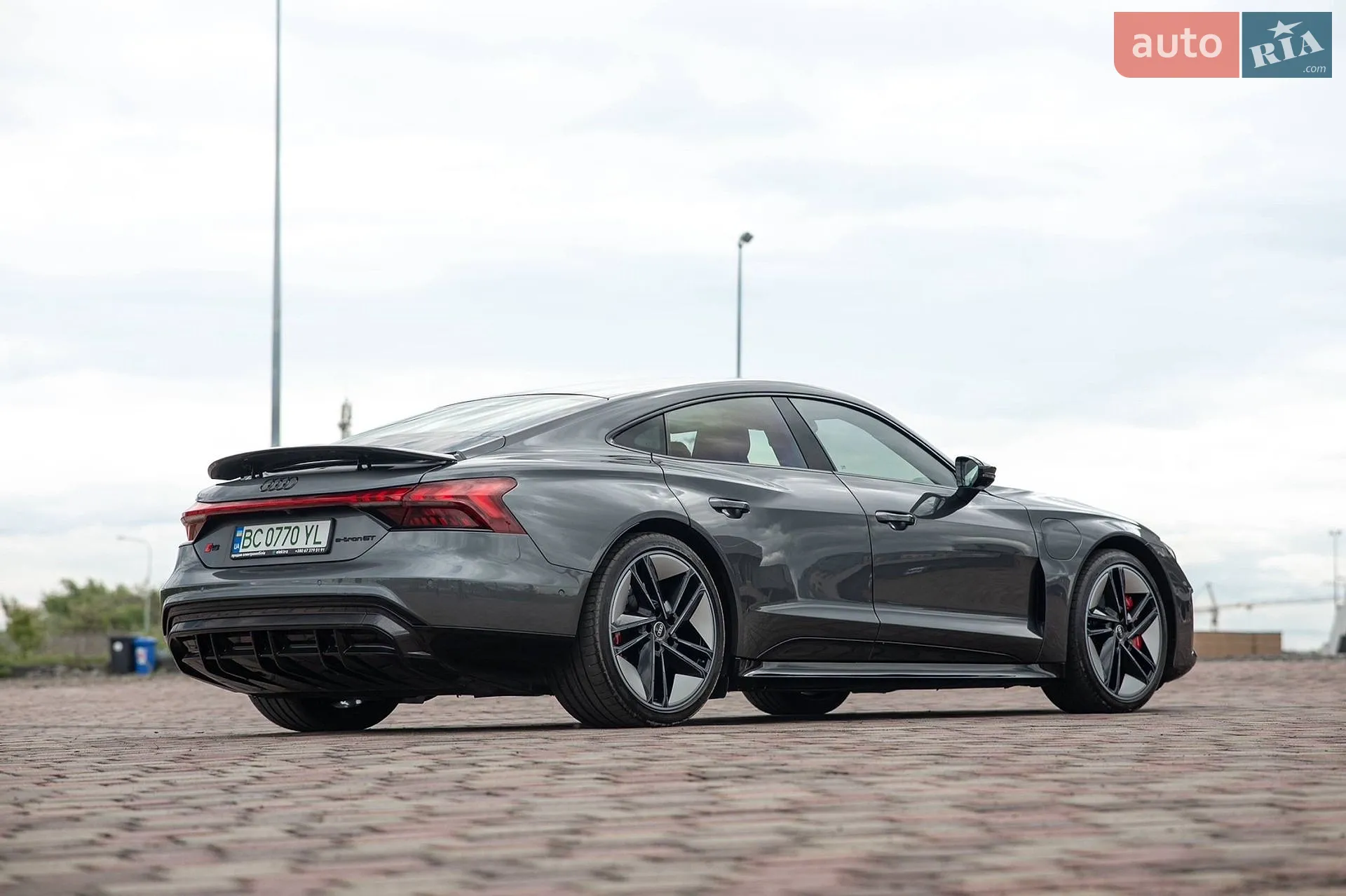 2022 Audi RS e-tron GT - мініатюра 16