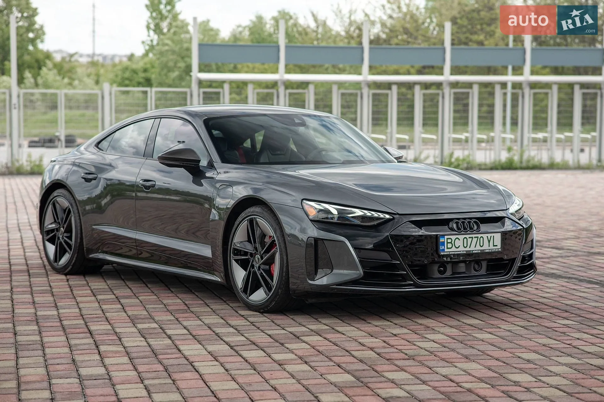 2022 Audi RS e-tron GT - мініатюра 5