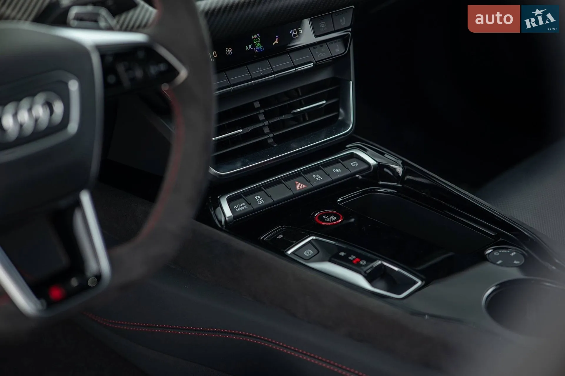 2022 Audi RS e-tron GT - мініатюра 80