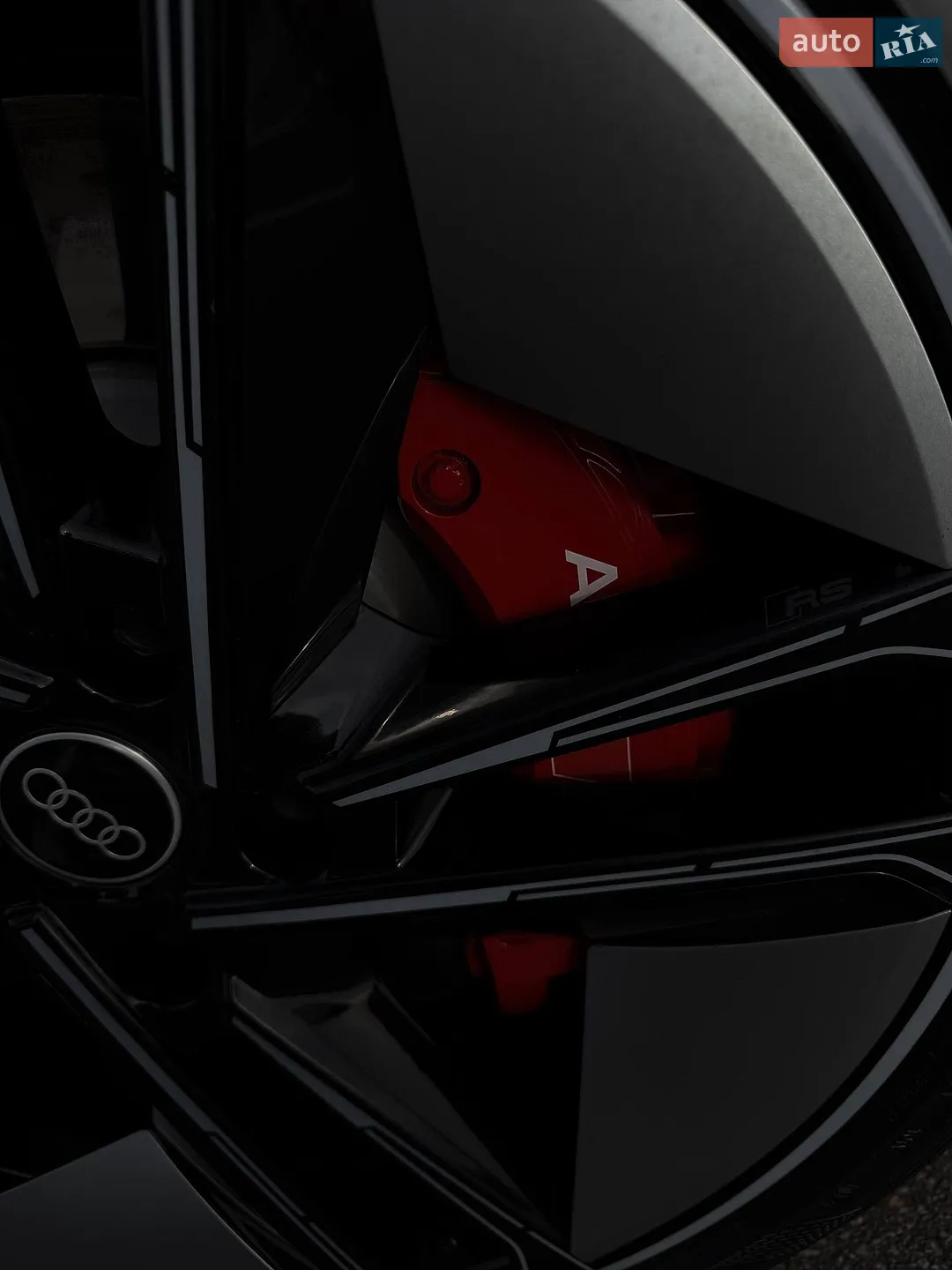 2021 Audi RS e-tron GT - мініатюра 7