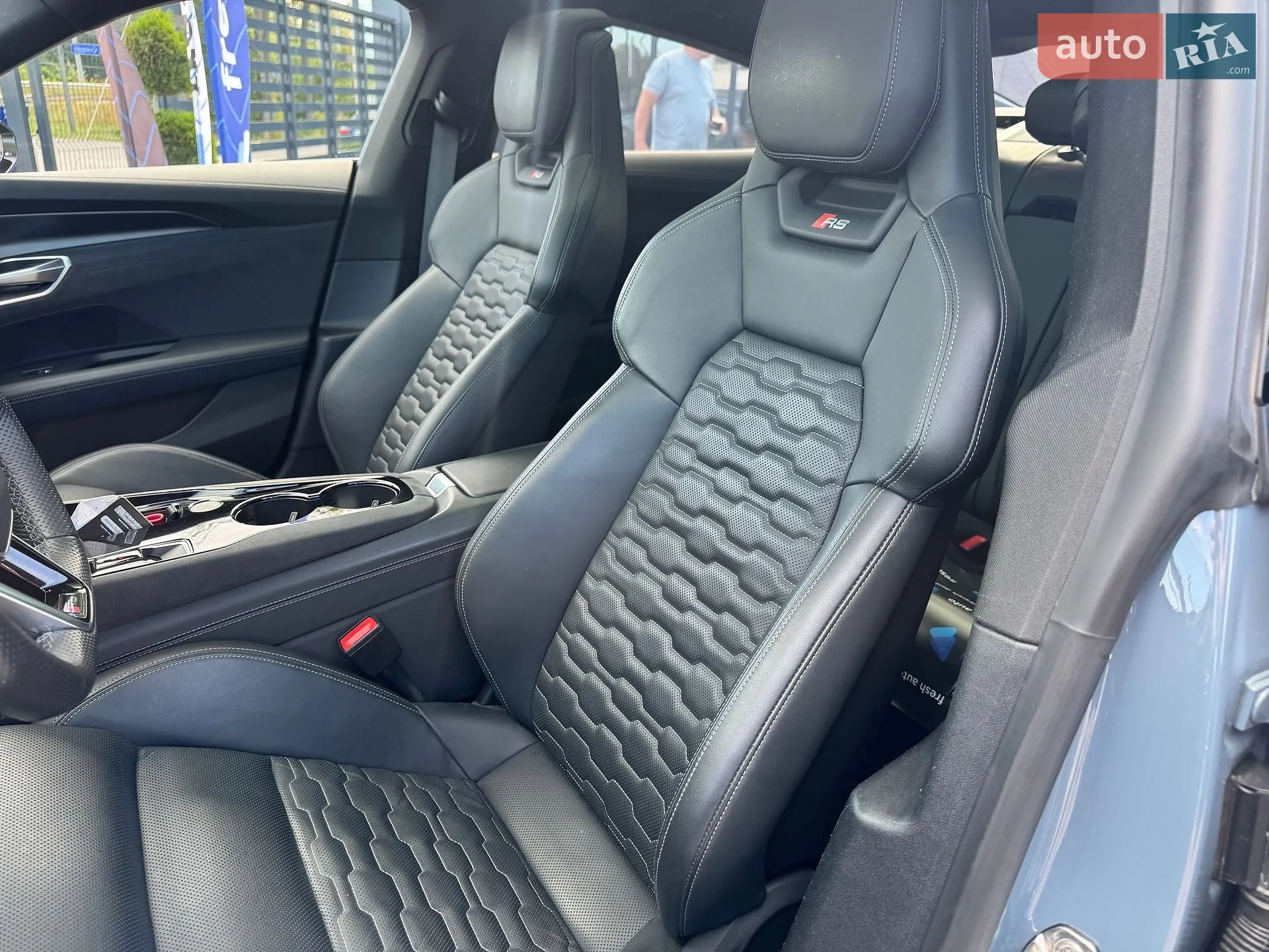 2021 Audi RS e-tron GT - мініатюра 22