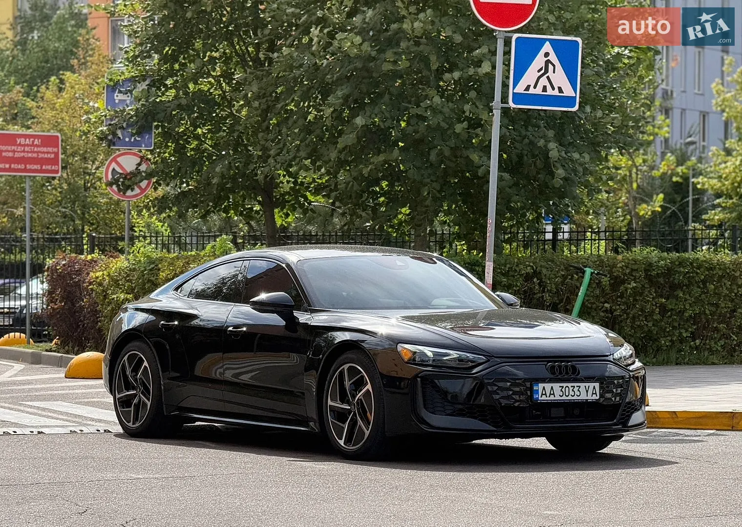 2024 Audi RS e-tron GT - мініатюра 2
