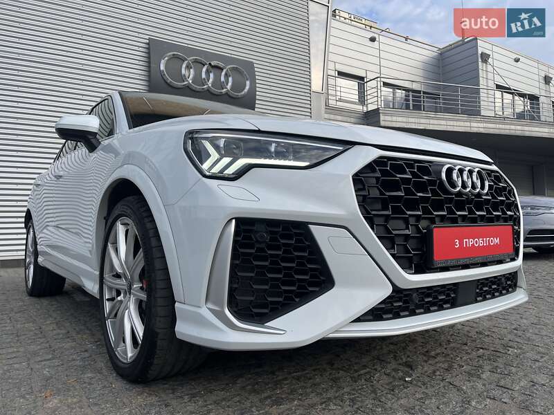 Внедорожник / Кроссовер Audi RS Q3 Sportback 2021 в Днепре