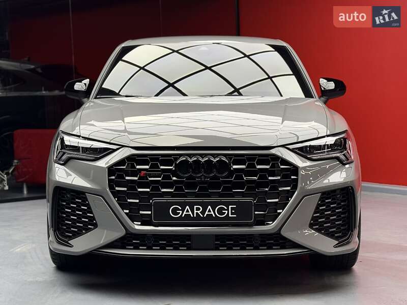 Позашляховик / Кросовер Audi RS Q3 2023 в Києві