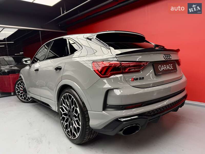 Позашляховик / Кросовер Audi RS Q3 2023 в Києві