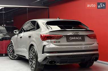 Внедорожник / Кроссовер Audi RS Q3 2023 в 