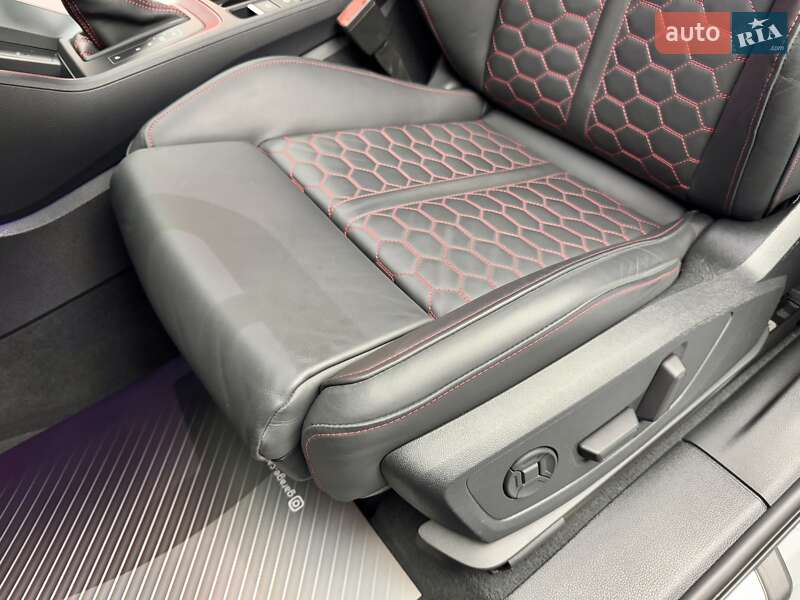Позашляховик / Кросовер Audi RS Q3 2023 в Києві