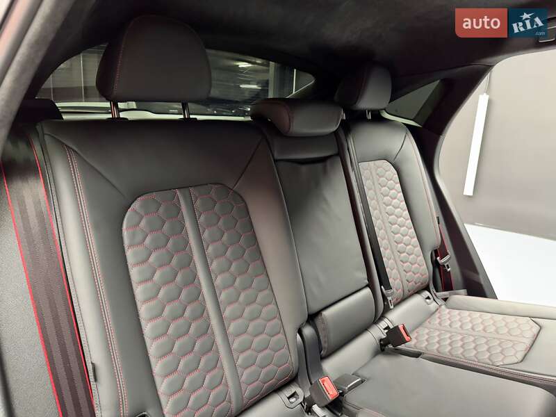 Позашляховик / Кросовер Audi RS Q3 2023 в Києві