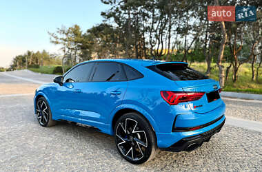 Внедорожник / Кроссовер Audi RS Q3 2023 в 