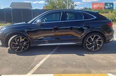 Внедорожник / Кроссовер Audi RS Q3 2024 в 