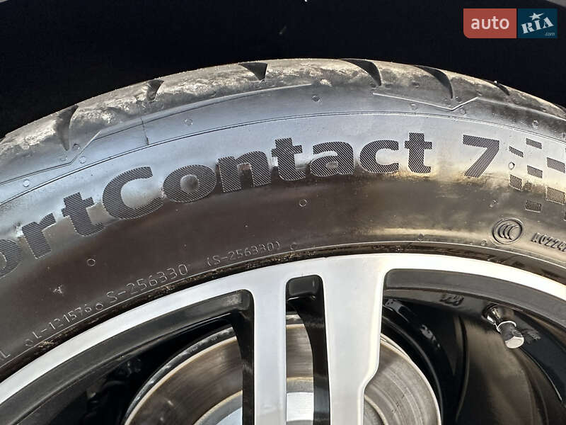 Внедорожник / Кроссовер Audi RS Q3 2016 в Луцке