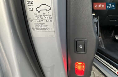 Позашляховик / Кросовер Audi RS Q3 2016 в  фото 111 Позашляховик / Кросовер Audi RS Q3 2016 в