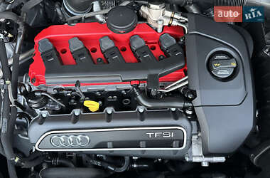 Позашляховик / Кросовер Audi RS Q3 2016 в  фото 172 Позашляховик / Кросовер Audi RS Q3 2016 в