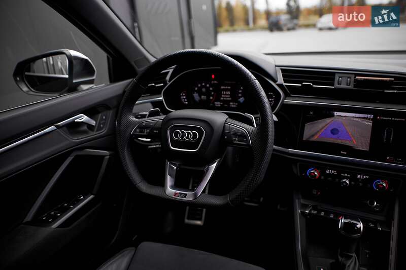 Позашляховик / Кросовер Audi RS Q3 2024 в Києві