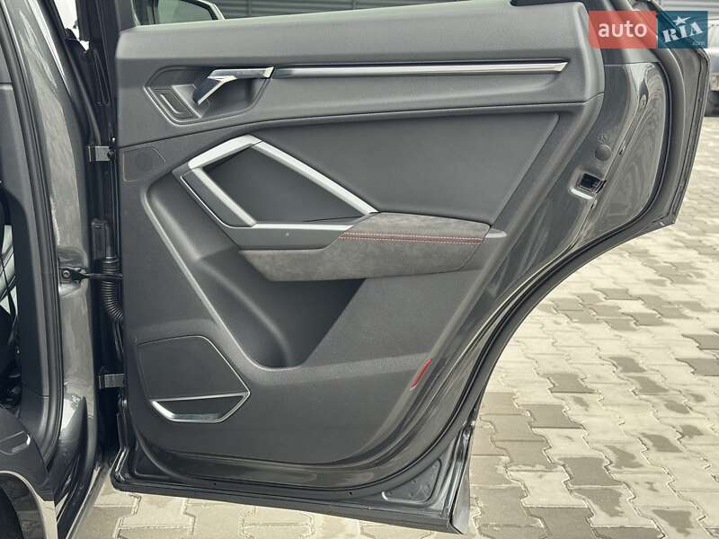 Внедорожник / Кроссовер Audi RS Q3 2021 в Луцке фото 25 Внедорожник / Кроссовер Audi RS Q3 2021 в Луцке