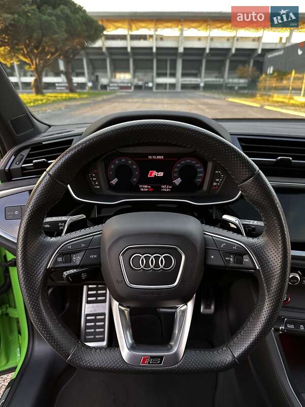 Внедорожник / Кроссовер Audi RS Q3 2021 в Киеве фото 29 Внедорожник / Кроссовер Audi RS Q3 2021 в Киеве