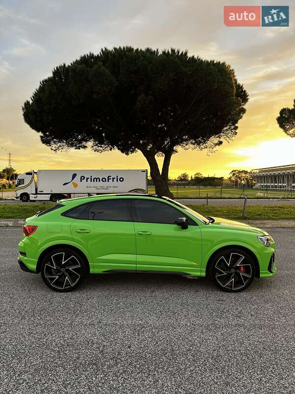 Внедорожник / Кроссовер Audi RS Q3 2021 в Киеве фото 36 Внедорожник / Кроссовер Audi RS Q3 2021 в Киеве