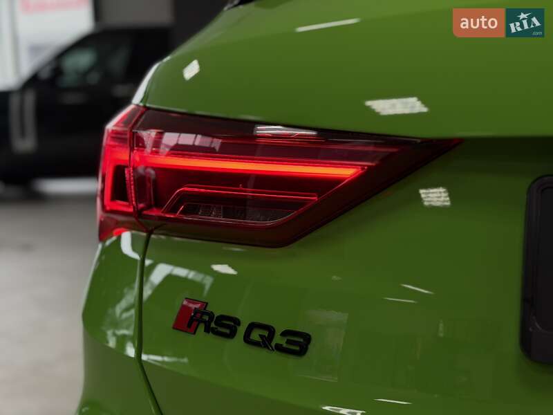 Внедорожник / Кроссовер Audi RS Q3 2023 в Тернополе