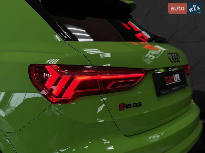 Внедорожник / Кроссовер Audi RS Q3 2023 в Тернополе