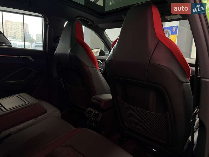 Внедорожник / Кроссовер Audi RS Q3 2023 в Тернополе